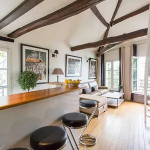 Luxurious Duplex - Of Montmartre Apartment Paris